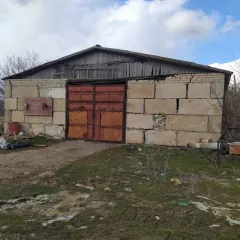 Центральный склад Центральный склад,Местоположение Республика Калмыкия, Октябрьский район, Восход п., ул. Гагарина, д.18 Вид права Собственность Этажность объекта 1 Общая площадь по внутреннему обмеру, м2 443,5 Общая площадь по наружному обмеру, м2 482,4 Общий строительный объем, куб.м. 2171 Год…