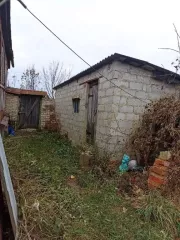 Жилое здание, площадь: 125,2 кв.м., кадастровый номер: 64:45:020440:386 и право пользование земельным участком, площадь: 1057 кв.м., категория земель: Земли населенных пунктов, разрешенное использование: Для индивидуального жилого дома, кадастровый номер: 64:45:040111:42. Адрес: Саратовская…