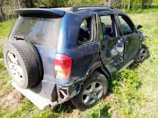 Автомобиль ТОЙОТА RAV 4. Год выпуска: 2002. Идентификационный номер (VIN): JТЕНН20V000134179.