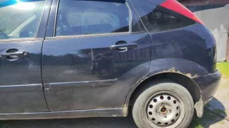 Ford Focus  
VIN X9FAXXEEDA4G26595  
2004 г.в.  
ГРН Н968СО29  

Автомобиль в нерабочем состоянии: не работает сцепление, нет тормозов и аккумулятора. На ключ не закрывается, сигнализации нет.