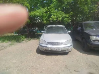 Ford Mondeo, государственный регистрационный знак X573KУ138, VIN WF04XXGBB45A38681, легковой седан, категория B, 2005 год, кузов WF04XXGBB45A38681, серебристый цвет. Аккумулятора нет, спидометр не включается.