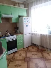1/2 доли квартиры и жилое помещение 35,9 кв.м Брянская область, помещение назначение: жилое помещение площадь: 35,9 кв. м этаж: 2 адрес: Российская Федерация, Брянская область, муниципальный округ Жуковский, деревня Петуховка, переулок Центральный, дом 4, квартира 5 кадастровый номер…