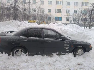 Mitsubishi Lancer 1997 года, 110 л.с., АКПП. Транспортное средство - легковой автомобиль, марка: Mitsubishi, модель: Lancer, 1997 года выпуска, VIN: отсутствует, грз: А946ЕР49, модель, номер двигателя: 4G15 TJ2080, мощность двигателя: 110 л.с., рабочий объем двигателя: 1468 куб.см., шасси (рама)…