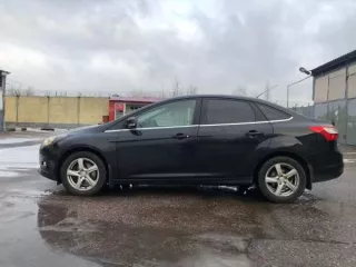 Высвобождаемое движимое военное имущество (автомобиль): Ford Focus VIN: X9FMXXEEBMES69128. Год выпуска: 2014. Мощность двигателя: 149,6. Объем двигателя: 1999. Вид транспорта: легковой. Марка: Ford. Модель: Focus. Пробег: 227640.