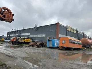 Имущественный комплекс в Новом Уренгое, включая ТМЦ, расположенный по адресу: Ямало-Ненецкий автономный округ, г. Новый Уренгой, восточная промзона (база), в том числе: право аренды земельного участка (на неопределённый срок) площадью 8317 кв. м, кадастровый номер 89:11:030302:120, расположенный в…