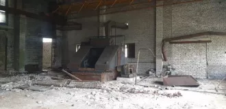 Доля в праве общей долевой собственности (45/100 доли) на нежилое здание «моторный цех» площадью 8934 кв. м., кадастровый номер 43:39:030239:174, расположенное по адресу: Кировская область, Яранский муниципальный р-н, Яранское городское поселение, г. Яранск, ул. Рудницкого, д.52а Доля в праве общей…