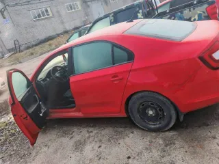 Skoda Rapid, VIN XW8AG2NH8JK122237, 2018 года выпуска, красный цвет, мощность 90 л.с., объем 1598 см3.