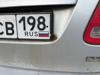 Saab 9-3 2004, легковой автомобиль, год выпуска: 2004г., VIN № YS3FD49S441048667, № кузова YS3FD49S441048667. Ознакомление с имуществом по договоренности с ОТ: +7 911 013 92 06, aabat17@mail.ru, г. Санкт-Петербург, ул. Апрельская, д. 4.