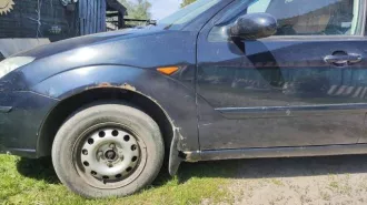 Ford Focus  
VIN X9FAXXEEDA4G26595  
2004 г.в.  
ГРН Н968СО29  

Автомобиль в нерабочем состоянии: не работает сцепление, нет тормозов и аккумулятора. На ключ не закрывается, сигнализации нет.