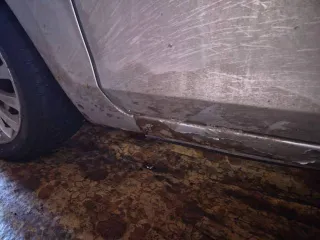 Ford Focus, 2011 года, 116 лс, 300000 км, VIN X9FHXXEEDHBE72345. Транспортное средство имеет многочисленные очаги коррозии. Транспортное средство неоднократно участвовало в ДТП – имеются следы внешней деформации кузова. Требуется текущий ремонт – транспортное средство не заводится, аккумулятор…