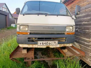 Toyota HIACE 1992 Toyota HIACE 1992 года Автомобиль грузопассажирский, марка: Toyota, модель: HIACE, VIN: Отсутствует, гос. рег. номер: У640ВС14, год изготовления: 1992