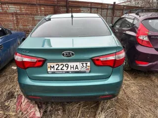 Kia Rio 2014 г/н М229НА33 VIN Z94CC41BBER207837; Kia Rio 2021 г/н Р070ТА33 VIN Z94C351BBMR157007. Цвет светло-зеленый, сколы и царапины по всему лакокрасочному покрытию кузова автомобиля, б/у, документы отсутствуют, ключи отсутствуют; цвет белый, вмятины на переднем правом крыле, на передней правой…