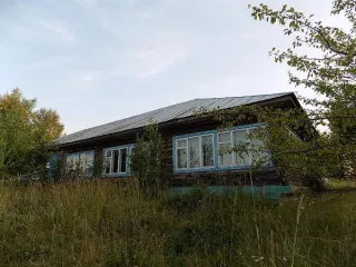 Нежилое здание школы 314,9 кв.м, нежилое здание котельной 17,2 кв.м, земельный участок 4457 кв.м, Республика Башкортостан Нежилое здание школы, нежилое здание котельной с земельным участком, расположенные по адресу: Республика Башкортостан, Краснокамский район, с.Нижняя Татья, ул.Ленина, д.69 -…
