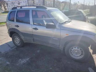 Chevrolet Niva, 2009 года, 80 лс, 243324 км, полный привод; легковой автомобиль CHEVROLET NIVA, ШЕВРОЛЕ НИВА, 2009 г.в., VIN X9L21230090284414, двигатель бензиновый на сжиженном углеводороде.