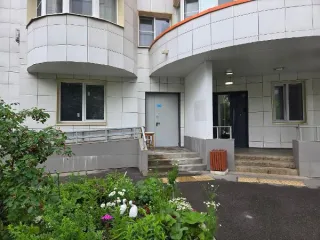 Нежилое помещение 95,9 кв.м Стандартная д. 27 Москва нежилое помещение по адресу: г. Москва, ул. Стандартная, д. 27, общей площадью 95,9 кв.м (Этаж № 1), кадастровый номер: 77:02:0003003:4981 Назначение нежилого помещения: Свободное Общая площадь: 95.9 Кадастровый номер: 77:02:0003003:4981