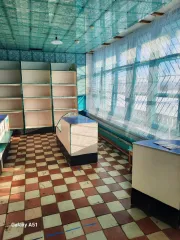 Нежилое здание магазин 140.4 кв.м в Забайкальском крае. Залоговое имущество (Залогодержатель: Sberbank). Объект площадью 140,4 кв.м, кадастровый № 75:20:080101:75, расположен на земельном участке площадью 1 031 кв.м, кадастровый № 75:20:080101:3, по адресу: Забайкальский край, Хилокский район, село…