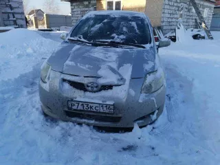 Автомобиль марки TOYOTA модель Auris  2007 г.в. VIN номер JTNKV56E102016945