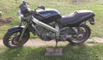 Марка, модель: HONDA BROS650, Тип ТС: Мотоцикл, VIN: Отсутствует, Год выпуска: 1992, Категория: А, Гос. рег. знак: 1804АС22