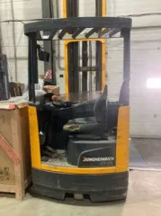 Электроштабелер Jungheinrich ETV 216 2013 года, номер машины 91082839, ричтрак