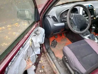 Вортекс тинго SUV TII, 2011 год выпуска, 132 лс, 149896 км, гос.рег.знак В721УВ777, VIN X7MDB11EAB0013288. Цвет: красный. ТС б/у, не на ходу, возможно наличие скрытых дефектов, требуется личный осмотр.