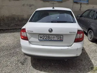 Skoda Rapid 2019, 110 л.с., 148271 км, АКПП, VIN XW8AC2NH4LK114778, цвет белый, ГРЗ М228ОТ126RUS. Имущество обременено залогом Банка ВТБ (ПАО).