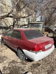 Mitsubishi Lancer, 2006, 98 лс, АКПП, идентификационный номер (VIN): JMBSRCS3A7U011156, гос.номер Х422РВ72. Автомобиль не на ходу, отсутствует аккумулятор, возможно потребуется капитальный ремонт или замена ДВС. Находится в залоге у АО "ТБанк". Пробег неизвестен.