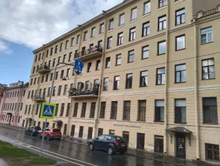 Нежилое помещение 53.9 кв.м Санкт-Петербург. Нежилое помещение, находящееся в государственной собственности Санкт-Петербурга, расположенное по адресу: Российская Федерация, город Санкт-Петербург, внутригородское муниципальное образование города федерального значения муниципальный округ…