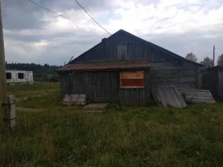 Пермский край, Лысьвенский городской округ, п. Ломовка, ул. Клубная, д. 4-2 Часть 1-эт. нежилого здания, кадастровый номер 59:09:0762900:304, назначение: нежилое, площадь 65,3 кв. м, по адресу: Пермский край, Лысьвенский городской округ, п. Ломовка, ул. Клубная, д. 4-2 
Общая площадь: 65.3…