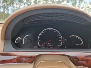 Транспортное средство Мерседес Бенц S 63 AMG  2008 г.в., Идентификационный номер  VIN : WDD2211771A207761, Номер шасси  рамы : отсутствует, Номер кузова  кабины : WDD2211771A207761, Цвет кузова  кабины : ЧЕРНЫЙ, Номер двигателя: 15698460025350, Рабочий объем  см³ : 6209, Мощность  кВт/л.с. …