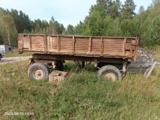 прицеп тракторный 2ПТС-4 прицеп тракторный 2ПТС-4, 1998 года выпуска, заводской номер машины (рамы) 100460, государственный регистрационный номер 8228МА24, ПТС ВВ 059875 
Год выпуска: 1998 
Марка: Прицеп тракторный 2ПТС-4 
Модель: Прицеп тракторный 2ПТС-4 
VIN (заводской) номер: 100460 
Назначение…