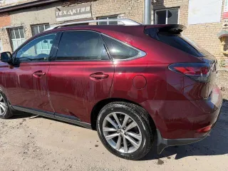 Lexus RX 2013, 277 лс, полный привод, АКПП, 2013 года выпуска, VIN JTJBK11А302032913, цвет гранатовый.