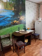 Квартира в Ленинградской обл., 48 кв.м, 2 комн. Жилое помещение (квартира), 48 м2, по адресу: Ленинградская обл., Гатчинский р-н, пгт Вырица, ш Сиверское, 31А, кв. 37