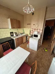 Квартира по адресу г. Москва, Ленинский проспект, д. 123, корп. 1, кв. 318, кадастровый номер 77:06:0007001:4188, площадь 75.6 кв. м. Вид жилого помещения: квартира, назначение: Жилое помещение.