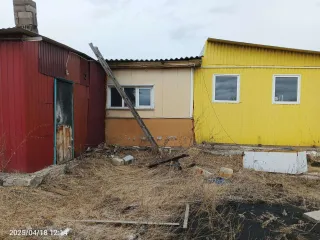 Земельный участок 2718 кв.м и нежилое здание 235.5 кв.м, Красноярский край 1) Земельный участок (доля 1/2). Кадастровый номер: 24:28:3001021:53. Адрес (местоположение): Красноярский край, р-н Нижнеингашский, р.п. Нижняя Пойма, ул. Трансформаторная, 3а. Площадь: 2718. Вид права, доля в праве: Общая…