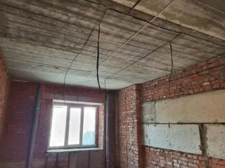 Помещение 108.3 кв.м, Казань, ул. Хороводная, д.50, пом 7Н, кадастровый номер 16:50:011233:251. Площадь 108,30 кв.м. (335 (2), ООО "КРК Групп"). Стоимость без учета НДС 22% - 8 050 945,00 рублей. Вид ограничений и обременений: запрет на совершение регистрационных действий и аресты, наложенные…