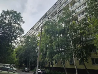 Продажа имущества, находящегося в собственности города Москвы, жилое помещение по адресу: г. Москва, ул. Хачатуряна, д. 2, кв. 288, ком. 2, жилой площадью 13,4 кв. м (этаж № 1), кадастровый номер 77:02:0009001:5504 Продажа имущества, находящегося в собственности города Москвы, жилое помещение по…