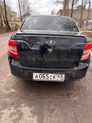 Лада Гранта, 2014 Легковой автомобиль Лада Гранта, 2014 г.в., г/н А065СК43, XTA219010E0242254, сине-черного цвета. Легковой автомобиль Лада Гранта, 2014 г.в., г/н А065СК43, XTA219010E0242254, сине-черного цвета, в рабочем состоянии. Местонахождение: Кировская область, Мурашинский район, г. Мураши…