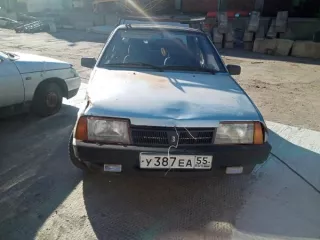 Автомобиль ВАЗ 21099, 2003 г.в. Автомобиль ВАЗ 21099, 2003 г.в., г/н У387ЕА55,VIN ХТА21099033385721.  Царапины, потертости, вмятины, ржавчина и коррозия, поверхностные и внутренние загрязнения, окисление корпусов агрегатов, вмятины крыла и капота. Ключ в наличии, ПТС отсутствует. Имущество…