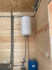 Дом 144,3 м² и участок 639 м² Московская область Индивидуальный жилой дом, назначение: жилое, площадью 144,3 кв.м, этажность 2, в том числе подземных 0, расположенный по адресу: Московская область, г.о. Волоколамский, д Золево, с кадастровым номером: 50:07:0040601:847 Земельный участок, площадью…