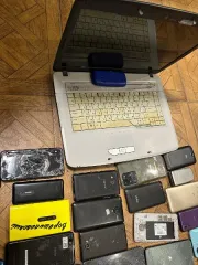 Ноутбуки разных марок, кассовый аппарат, мобильные телефоны разных марок 155к, электроинструмент 199к, цепочка из металла желтого цвета 224к, бензиновая пила неустановленной марки 280к, чемодан серо-зеленого цвета с элементами измерительных приборов, элементами питания, инструментами 117к, 353к…