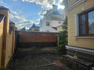Жилой дом 558.8 кв.м, гараж 45.8 кв.м, участок 1113 кв.м, Московская обл. Жилой дом - 558,8 кв. м, адрес: Московская обл., г.о Ленинский, г. Видное, ул. Весенняя, д. 6, гараж- 45,8 кв. м, земельный участок - 1 113 кв. м, местоположение установлено относительно ориентира, расположенного в границах…