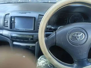Toyota Allion, 2003 года, 132 лс, 390 000 км, АКПП. Автомобиль Toyota Allion. Тип транспортного средства: легковой седан. Категория ТС: B/M1. Год выпуска: 2003. Цвет кузова: белый. Экологический класс: третий. Максимально допустимая масса: 1445 кг. Масса без нагрузки: 1170 кг. Государственный…