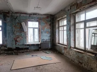 Нежилые помещения, общей площадью 602,0 кв. м, кадастровый номер 25:28:020019:499, расположенные  на 1, 2, 3 этажах в здании по адресу: Приморский край, г. Владивосток, ул. Семеновская, д. 3 Нежилые помещения, общей площадью 602,0 кв. м, кадастровый номер 25:28:020019:499, расположенные  на 1, 2, 3…