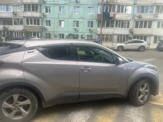 Toyota C-HR Hybrid 2018 легковой автомобиль марки: Toyota, модели: C-HR Hybrid, год выпуска: 2018, идентификационный номер (VIN): ZYX10-2144760 имущество находится в залоге ПАО "Совкомбанк" с имуществом можно ознакомиться по предварительной записи по номеру телефона: +7-922-750-24-96, либо направив…
