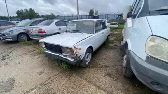 Автомобиль ВАЗ 21074,  Автомобиль ЛАДА 213100 Данные объекты являются бывшими в употреблении, имеют внешние дефекты (коррозия кузова, механические повреждения и сколы).  Ключи и документы отсутствуют.  Покупатель самостоятельно получает информацию о нахождении реализуемого имущества в залоге, а…