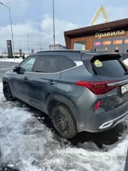 Kia Seltos 2020 Kia Seltos, 2020 года, 148,8 лс, 100000 км, АКПП автомобиль KIA SP2 (SELTOS), Гос номер: Р792ОС70 VIN: XWEER81AKL0002682 Модель: Год выпуска: 2020 Автомобиль в залоге у АО «Банк Инго» (ИНН 7714056040). Есть дефекты по кузову, на правой задней двери небольшие царапины. Отсутствуют…