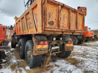 Движимое имущество (автомобили, специализированная техника), расположенное по адресу: г. Самара п. Козелки автобаза №2. Полуприцеп автомобильный НЕФАЗ 9334-10, VIN X1F9334P0A0013171, г.в 2010, гос.рег.знак АУ 0869 63. Автомобиль КАМАЗ 44108-10, VIN XTC44108KA2373168, г.в 2010 гос.рег.знак Н 001 УМ…