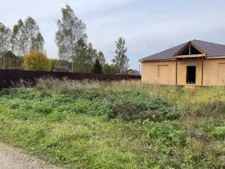 Земельный участок 1000 кв.м и дом 137.5 кв.м Московская область - Земельный участок площадью 1000 +/- 22 кв.м категория земель: Земли сельскохозяйственного назначения разрешенное использование: Для садоводства с кадастровым номером: 50:26:0070601:699 - Жилой дом назначение: жилой дом площадь 137,5…