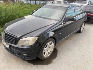 Mercedes-Benz C-Class 2008 года выпуска, VIN WDD2040811F117876. Полный привод, пробег 233 000 км, автоматическая коробка передач. Автомобиль не на ходу, двигатель и система охлаждения под замену.