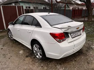 Chevrolet Cruze, 2013 года, 140 л.с., АКПП, VIN: XUFJA6989E3007718, гос. рег. номер: В526ХЕ777, год изготовления: 2013. ТС находится в залоге у Публичное АО "Совкомбанк".
